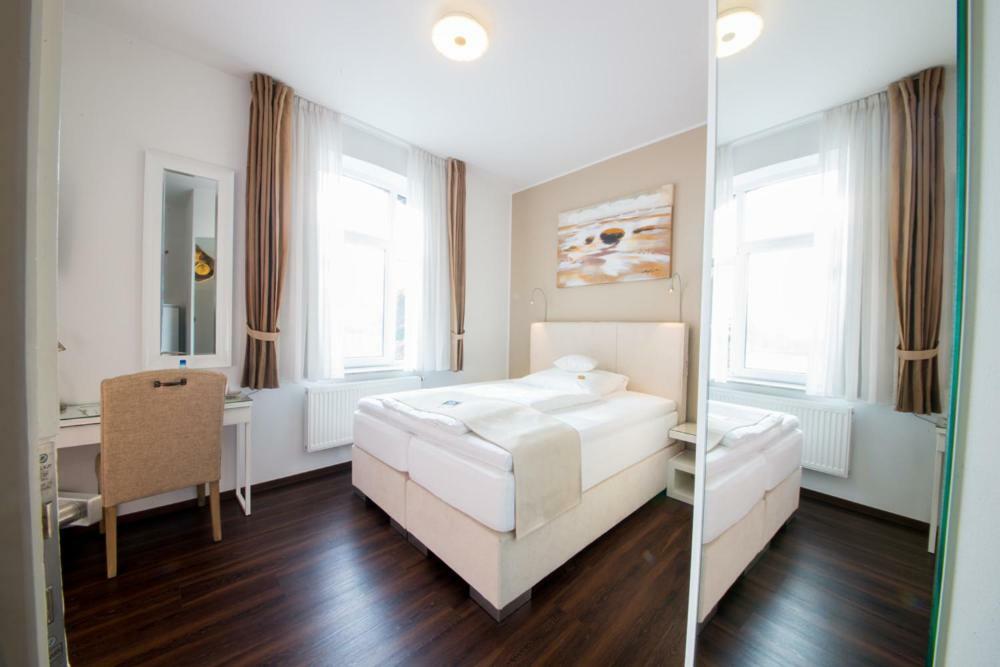 Landhotel Alte Toepferei 杜伊斯堡 外观 照片